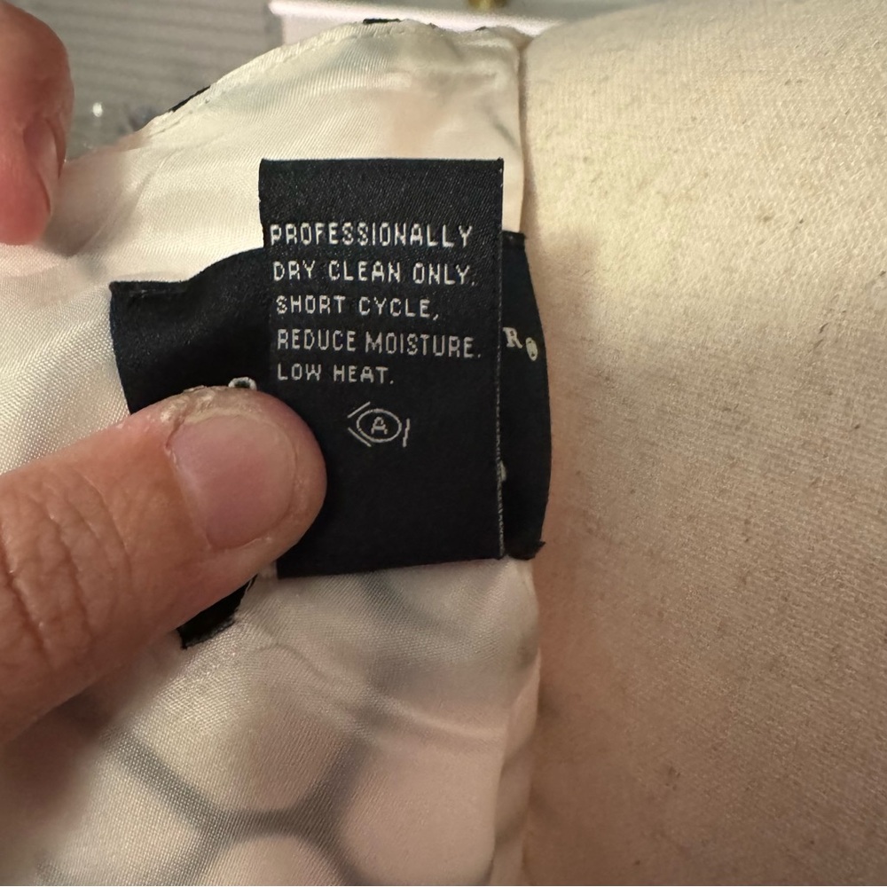 Doncaster 100% Silk Sheath Dress | Black & Cream Abstract Print | Size 12 - Picture 9 of 10